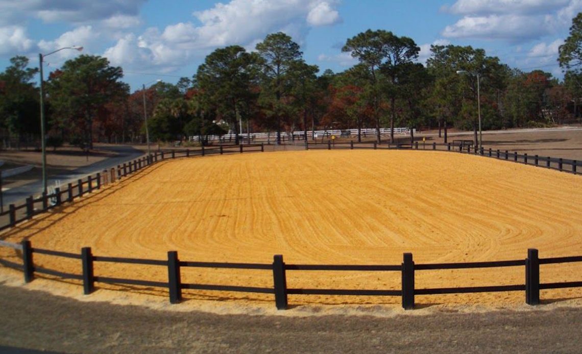 Pista de areia para equitação