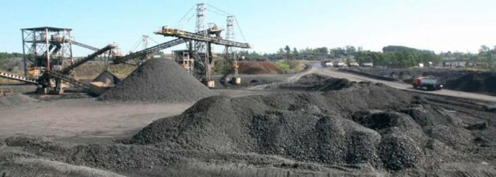 Mineração para extração de carvão mineral