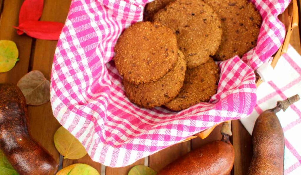 Biscoitos de farinha do jatobá (Hymenaea courbaril)