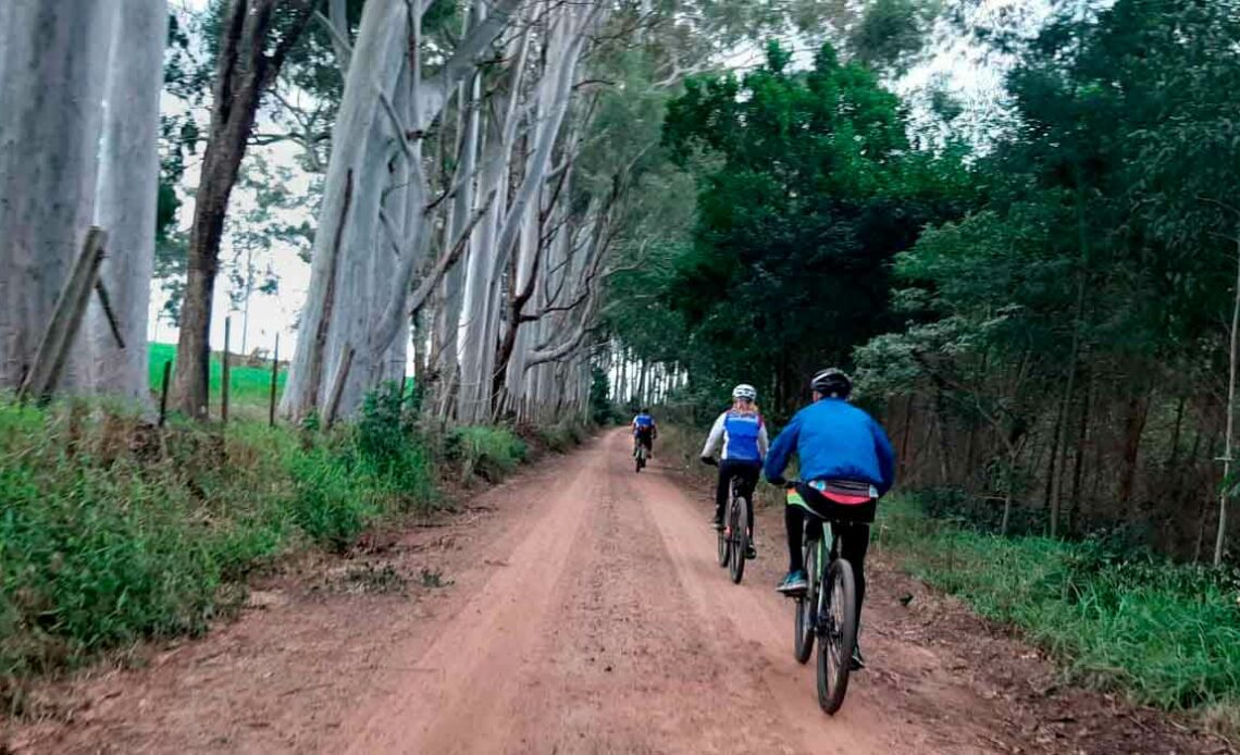 Cicloturistas na Rota Fortaleza, Montenegro/RS