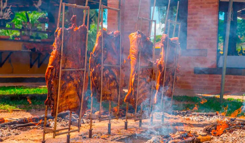 Churrasco de fogo de chão