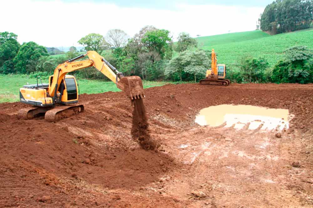 Construção de tanques de piscicultura