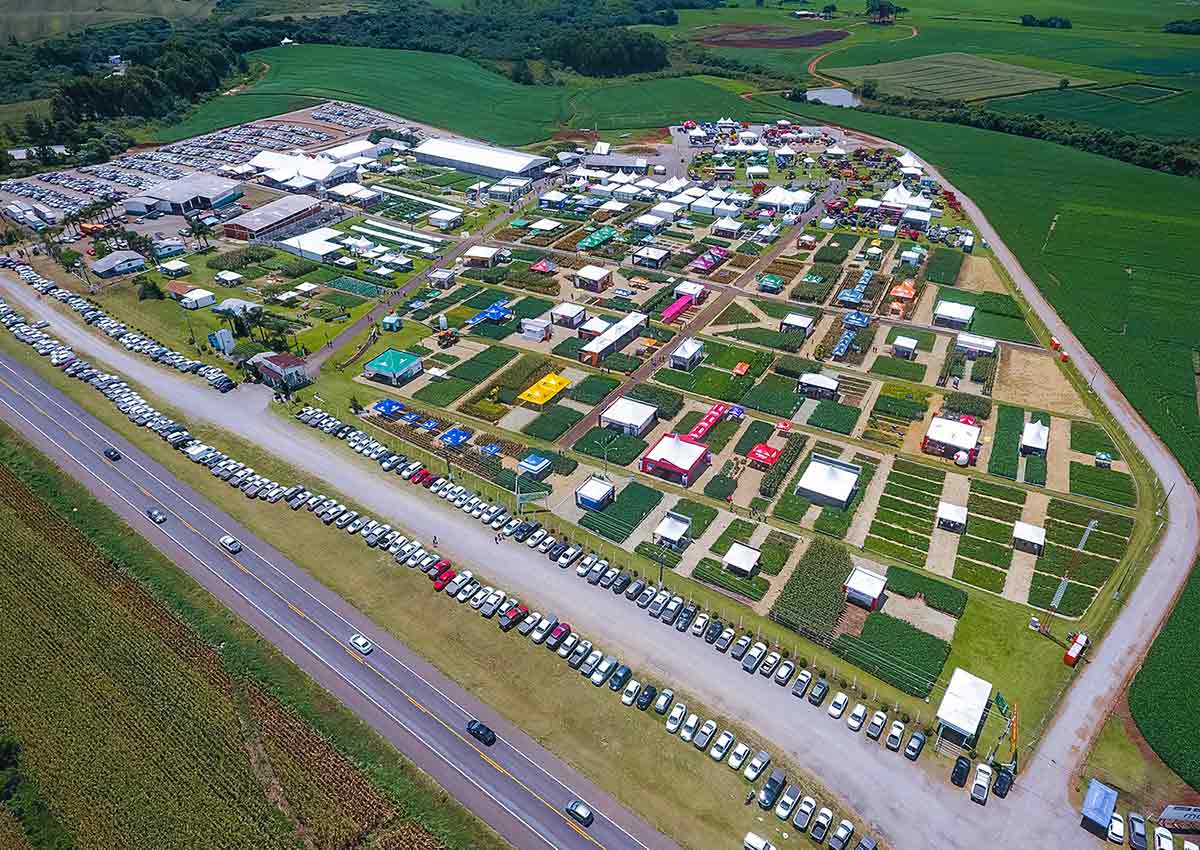 Vista aérea do Show Tecnológico Copercampos