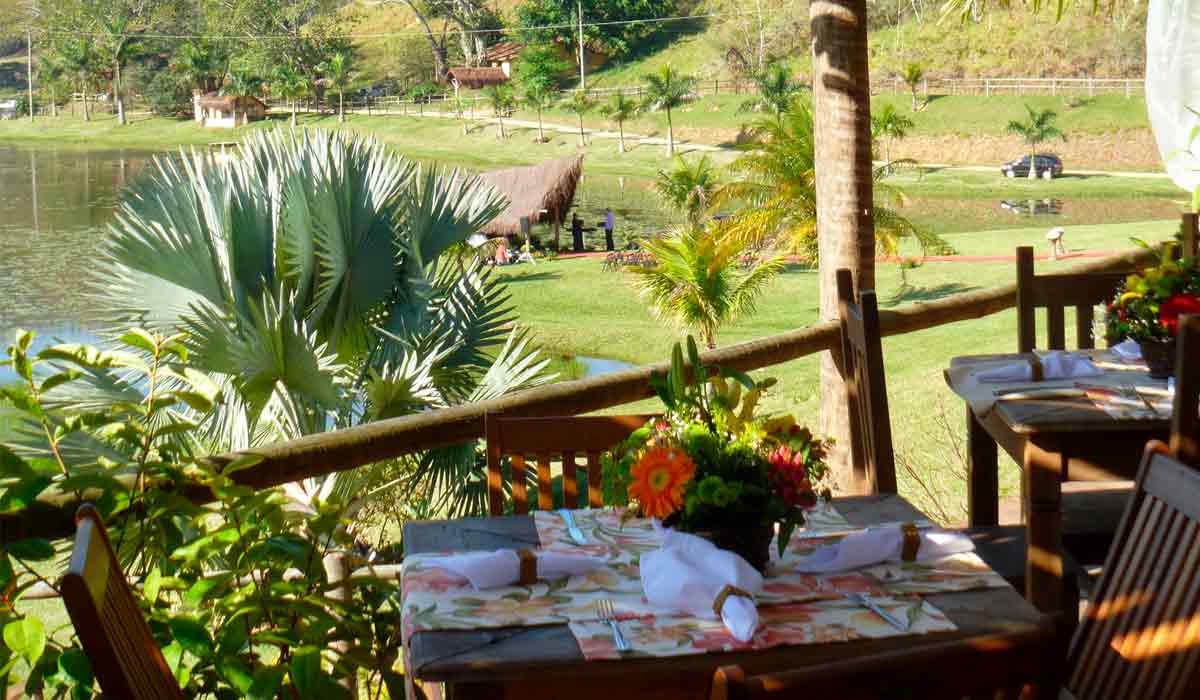 Vista a partir do Restaurante Reserva Aroeira Hotel Fazenda St. Robert - Piraí/RJ