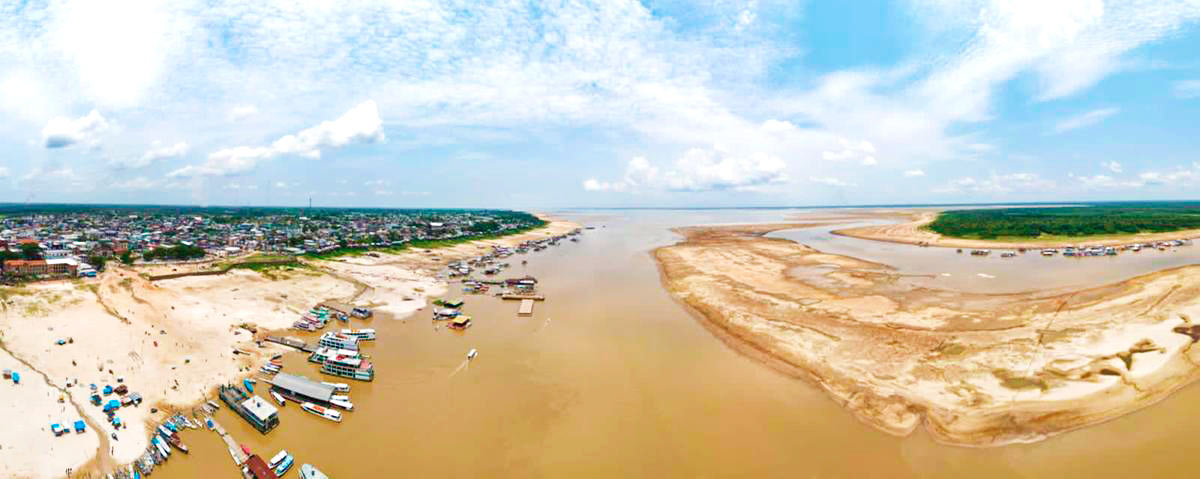 Estiagem sobre o Rio Solimões, em Tefé - Fotos: Hudson Barros