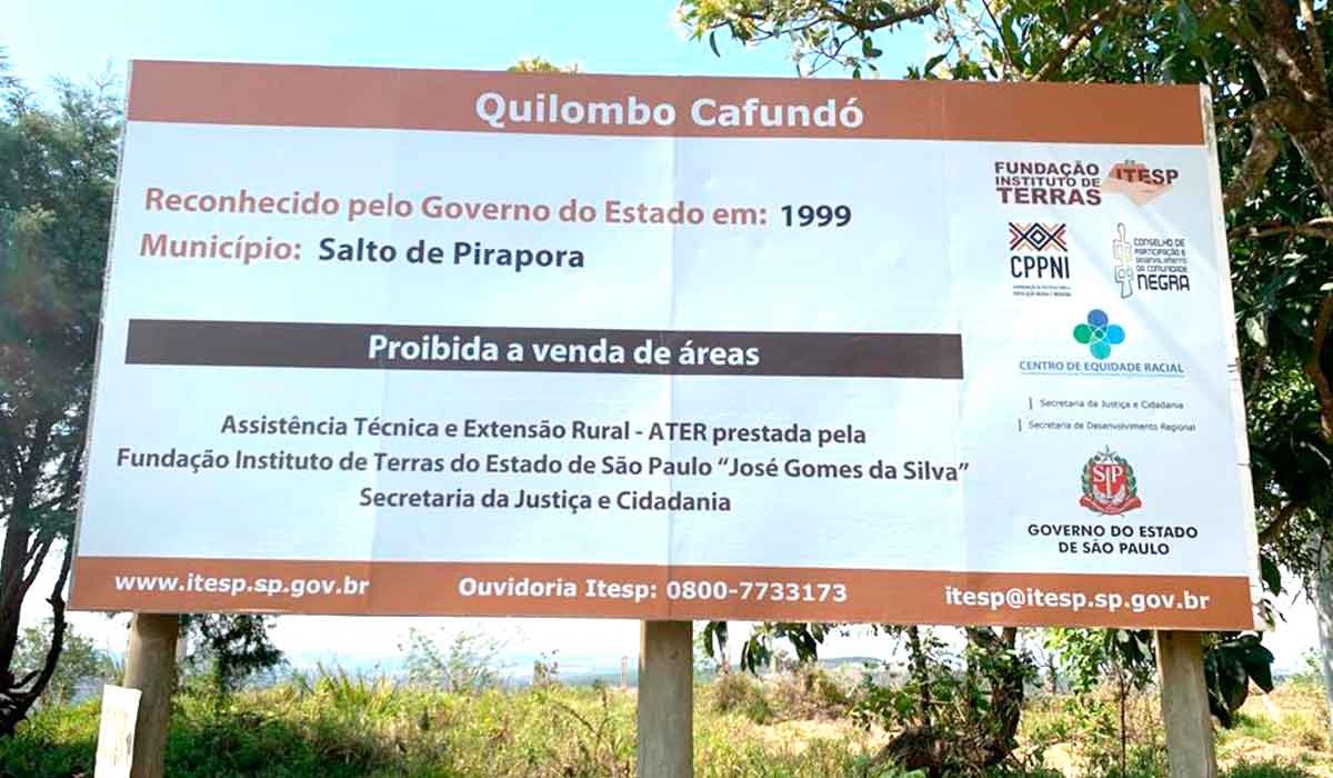 Placa do reconhecimento pelo governo de SP