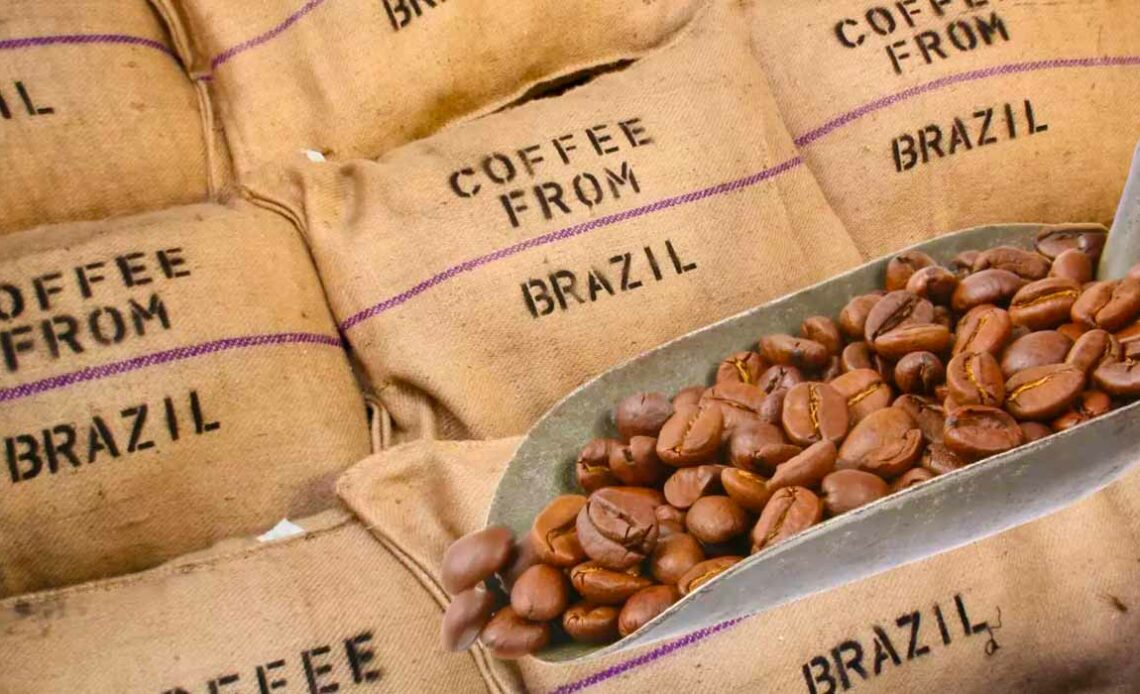 Sacas de café de origem brasileira