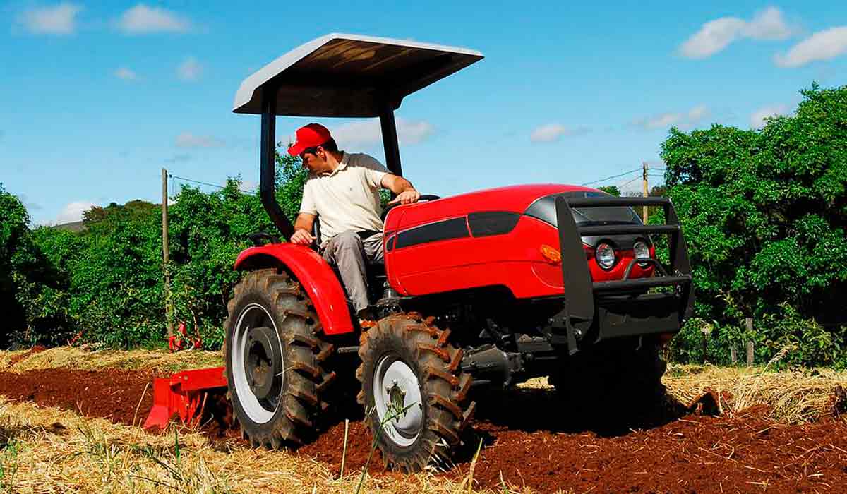 Operador bem treinado é fundamental para garantir a durabilidade e eficiência do equipamento