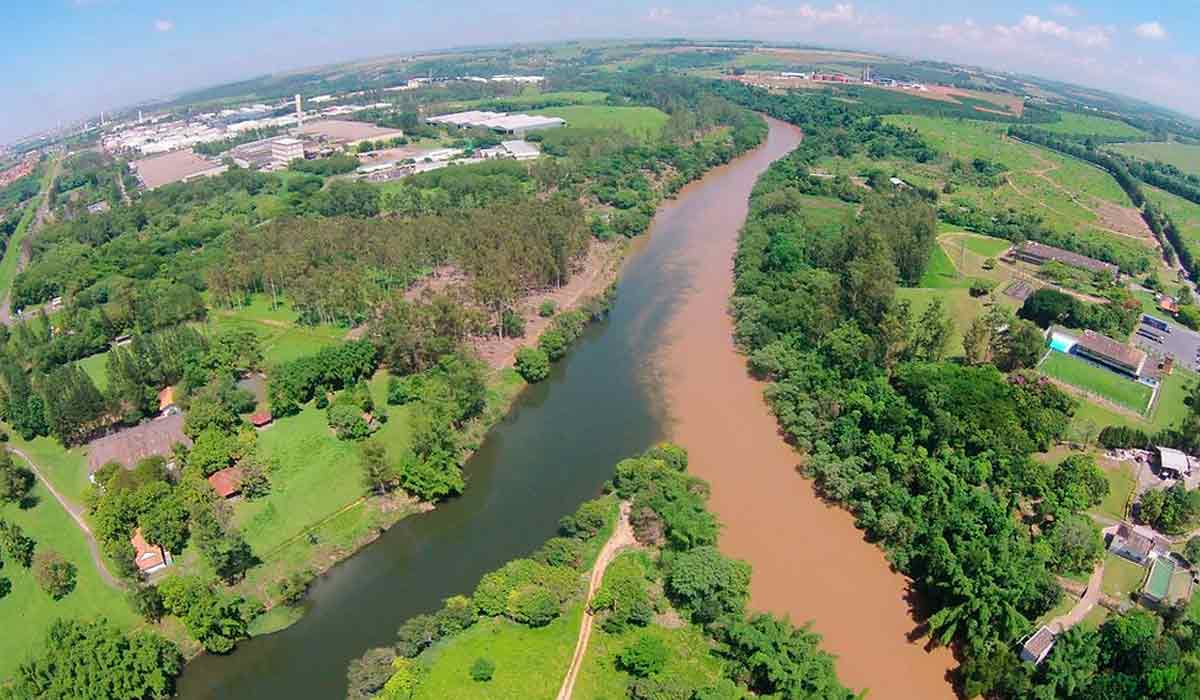Junção dos Rios Atibaia e Jaguari, formando o Rio Piracicaba - Foto: Profill Rhama