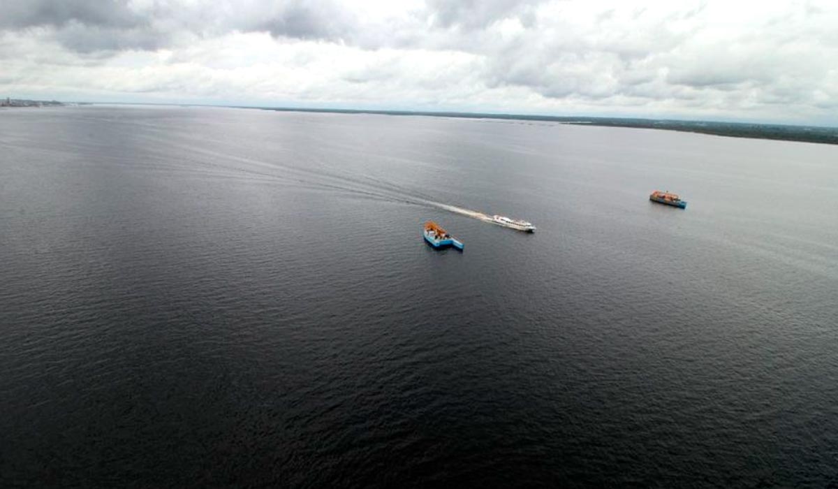 A navegação no Rio Negro volta ao normal