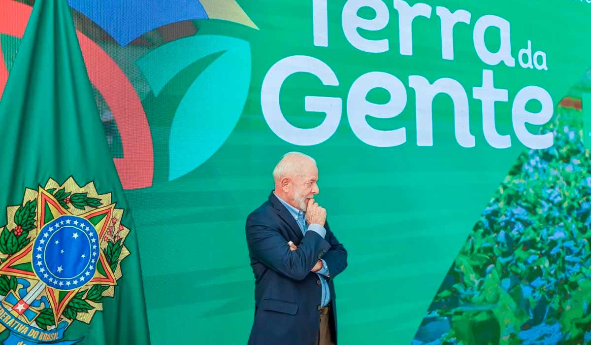 Lula no lançamento do Programa Terra da Gente