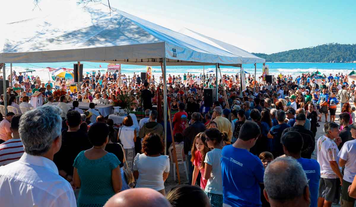 A pesca da tainha é parte da alma de Santa Catarina, uma tradição que atravessa gerações e fortalece a cultura caiçara e a pesca artesanal A pesca da tainha é parte da alma de Santa Catarina, uma tradição que atravessa gerações e fortalece a cultura caiçara e a pesca artesanal
