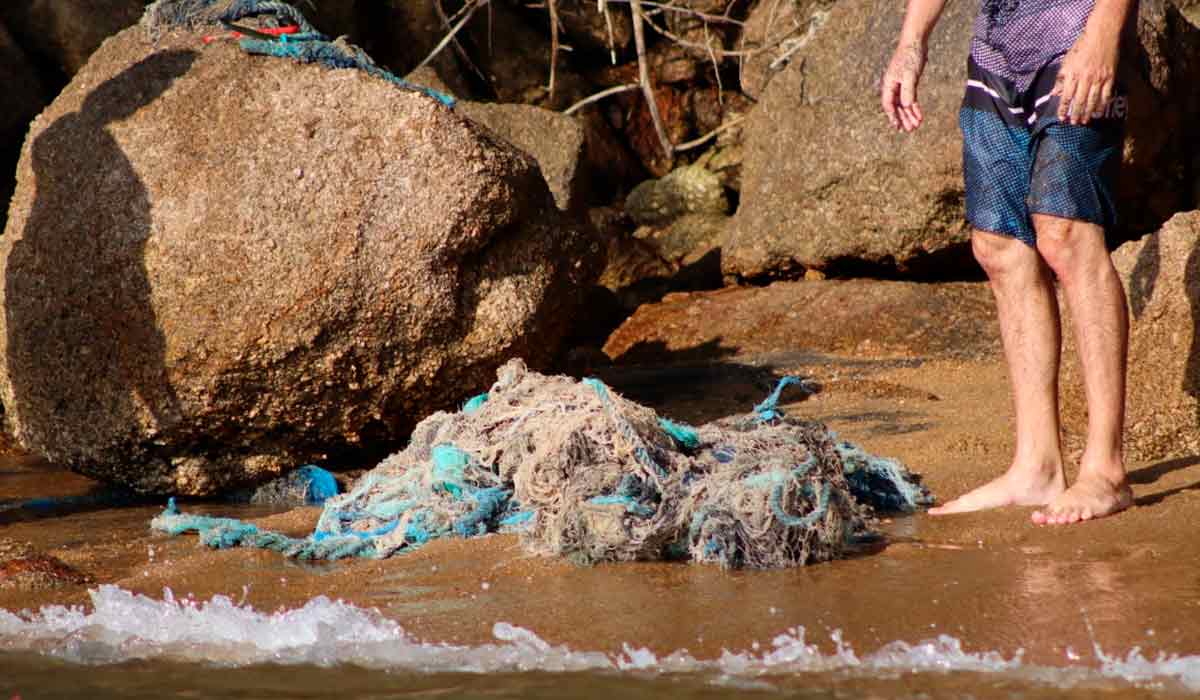 A precarização econômica dos pescadores e a pesca ilegal são alguns dos fatores que intensificam o problema - Foto: Projeto Petrechos de Pesca/IP