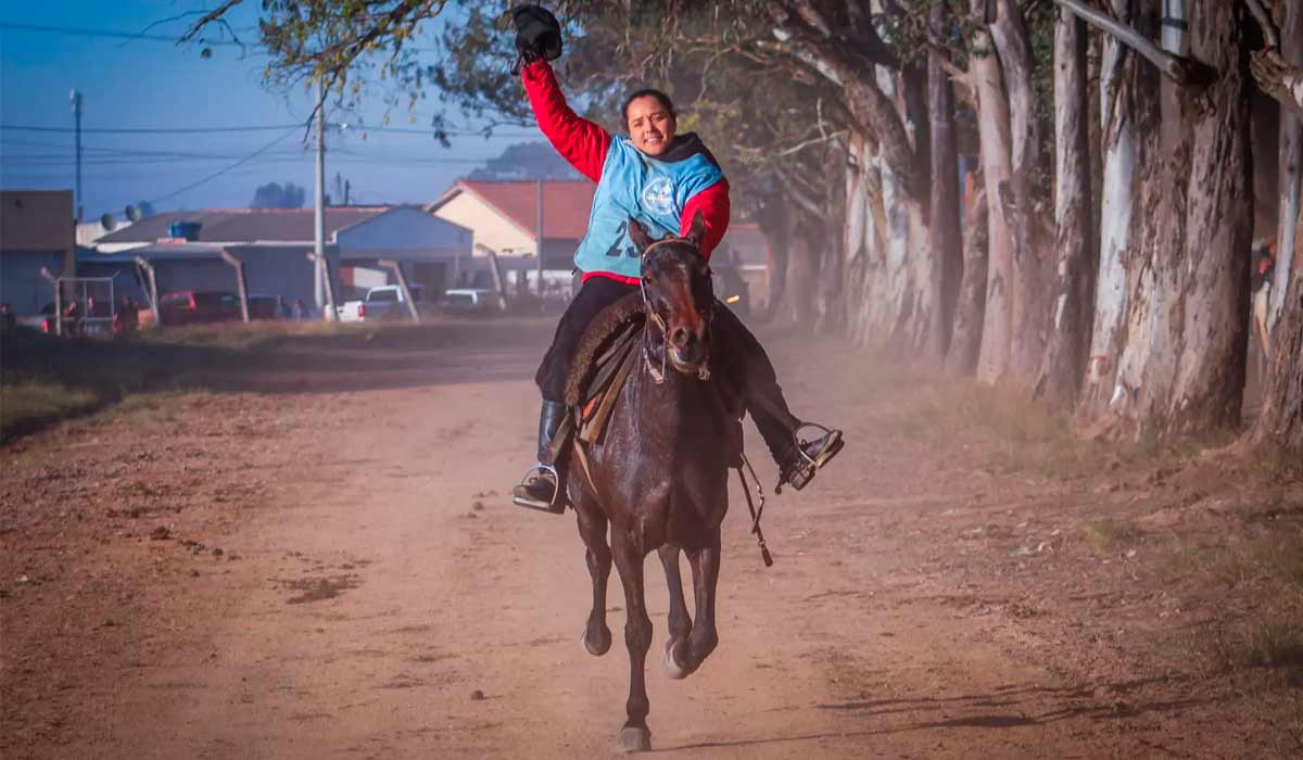 Carolina Bundt/Adrenalina da Catú chega para deixar o seu nome na história do Cavalo Crioulo - Foto: Alice Rosa/Divulgação ABCCC