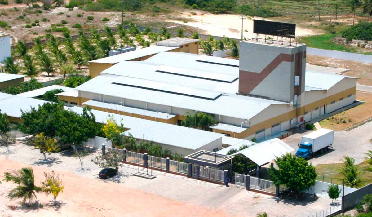 Unidade beneficiamento de camarões na região da Costa Negra