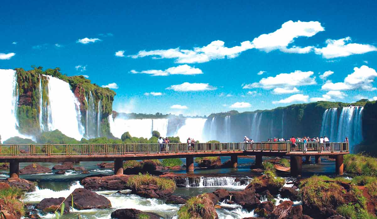 Parque Nacional do Iguaçu (PR), um dos mais visitados do Brasil, contará com investimentos de R$ 600 milhões - Foto: Joel Rocha Parque Nacional do Iguaçu (PR), um dos mais visitados do Brasil, contará com investimentos de R$ 600 milhões - Foto: Joel Rocha