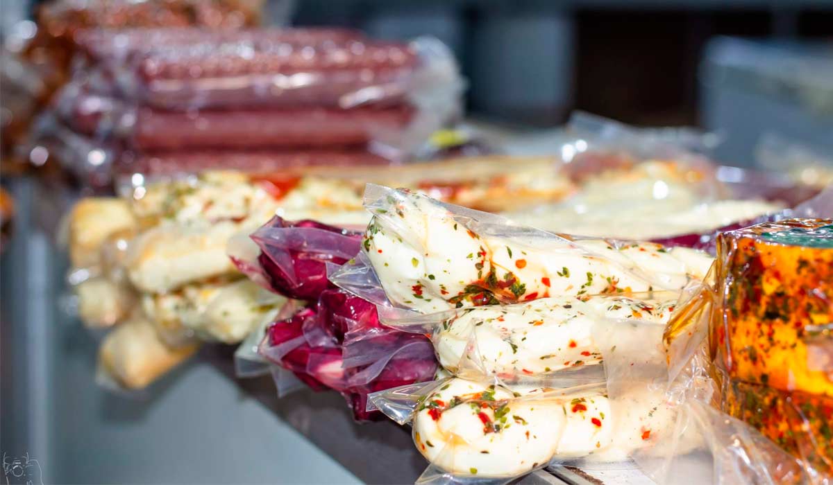 Na gastronomia haverá uma variedade de opções, como os tradicionais stands de salames, queijos e vinhos Na gastronomia haverá uma variedade de opções, como os tradicionais stands de salames, queijos e vinhos