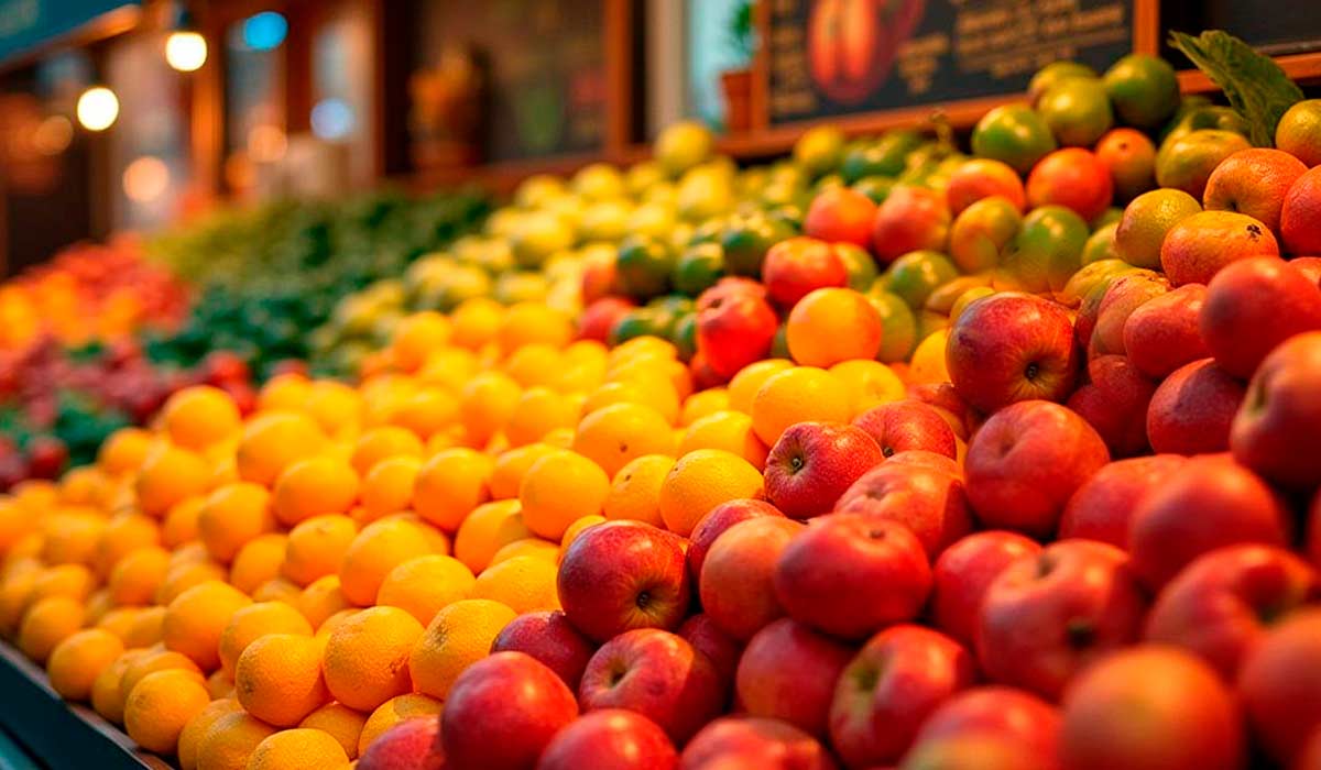A feira exibirá grande diversidade de frutas de alto valor comercial, produtos amplamente inseridos no comércio internacional A feira exibirá grande diversidade de frutas de alto valor comercial, produtos amplamente inseridos no comércio internacional