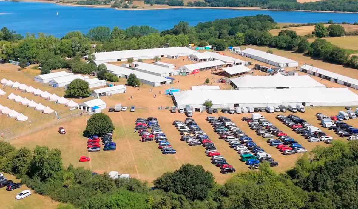 Vista aérea da Global Birdfair Vista aérea da Global Birdfair