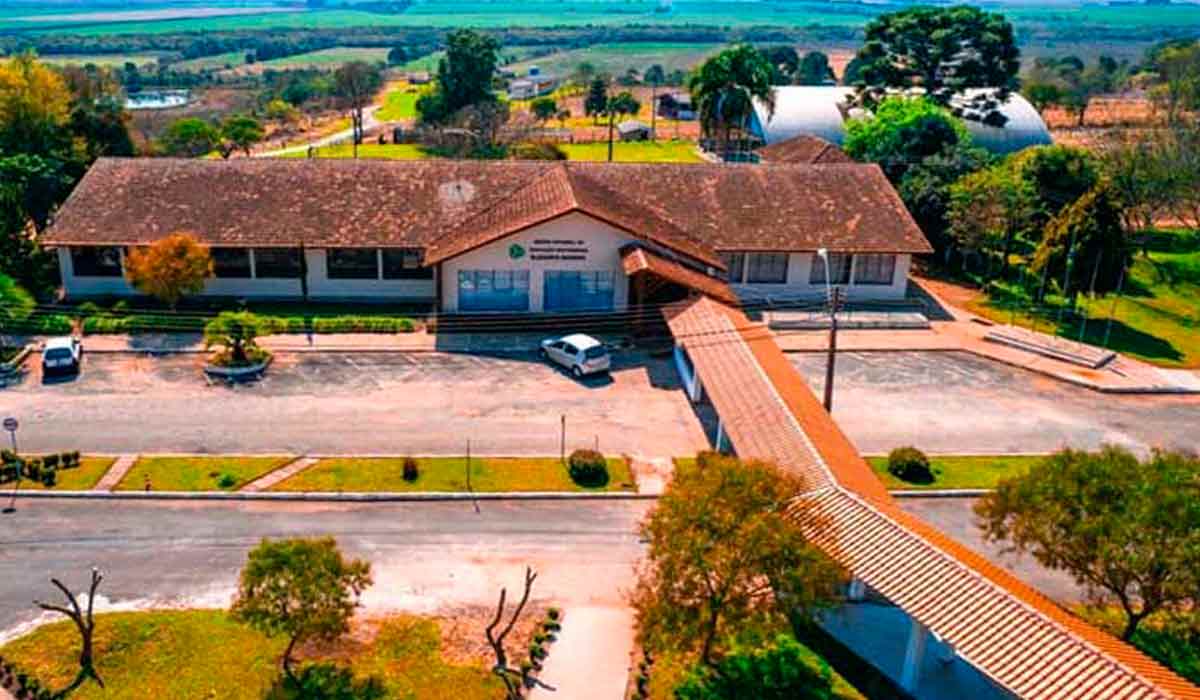 O Centro Estadual de Educação Profissional Olegário Macedo de Castro, PR