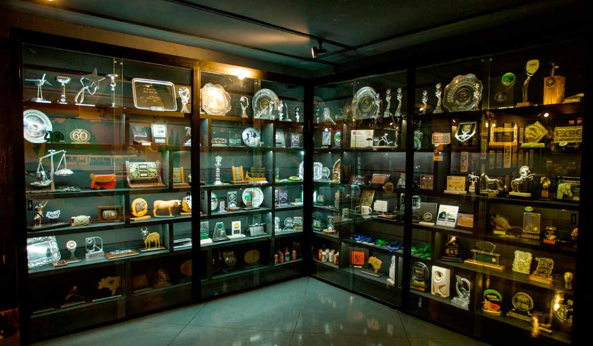 Criado em abril de 2010, o Museu da SRP contribui para a perpetuação da memória daqueles que participaram da construção da história da ExpoLondrina Criado em abril de 2010, o Museu da SRP contribui para a perpetuação da memória daqueles que participaram da construção da história da ExpoLondrina