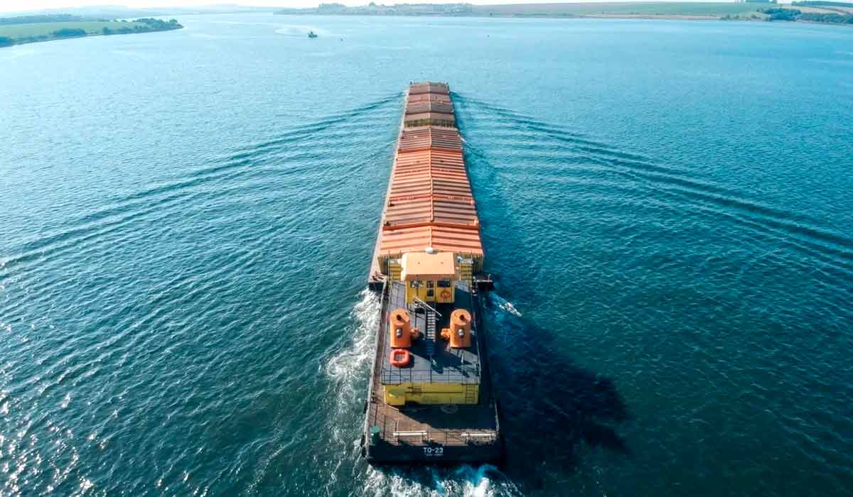 Hidrovia pode quadruplicar transporte de cargas no Cone Sul, porém obras de derrocamento podem alterar estrutura física dos rios