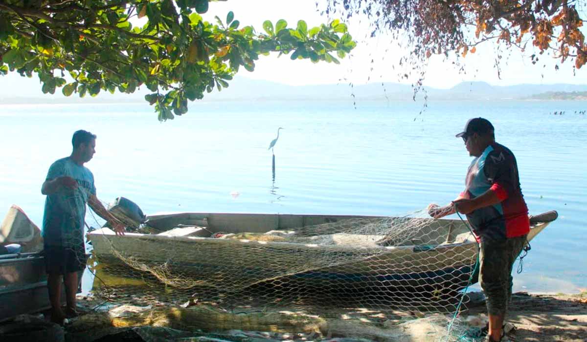 É fundamental que pescadores e pescadoras artesanais estejam atentos e engajados nas ações do programa É fundamental que pescadores e pescadoras artesanais estejam atentos e engajados nas ações do programa