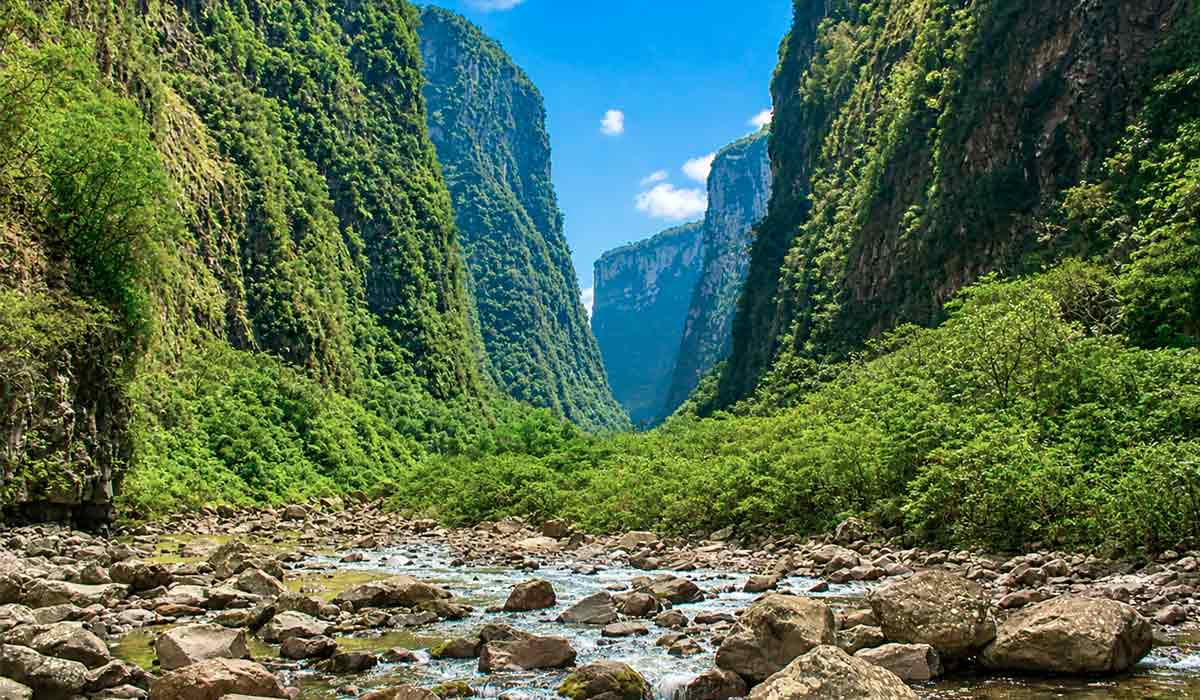 Geoparque Global Caminhos dos Cânions do Sul (SC/RS). Unesco apoia desenvolvimento dos geoparques brasileiros Geoparque Global Caminhos dos Cânions do Sul (SC/RS). Unesco apoia desenvolvimento dos geoparques brasileiros