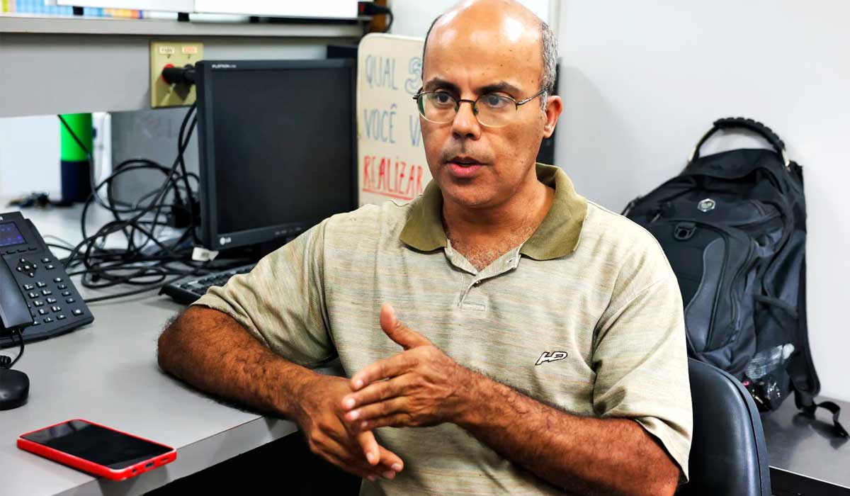 O biólogo, pesquisador da Embrapa Luciano Paulino da Silva diz que o calcário nanoestruturado aumenta a produtividade e a personalização atende às exigências específicas de cada cultura - Foto: Valter Campanato/Agência Brasil O biólogo, pesquisador da Embrapa Luciano Paulino da Silva diz que o calcário nanoestruturado aumenta a produtividade e a personalização atende às exigências específicas de cada cultura - Foto: Valter Campanato/Agência Brasil