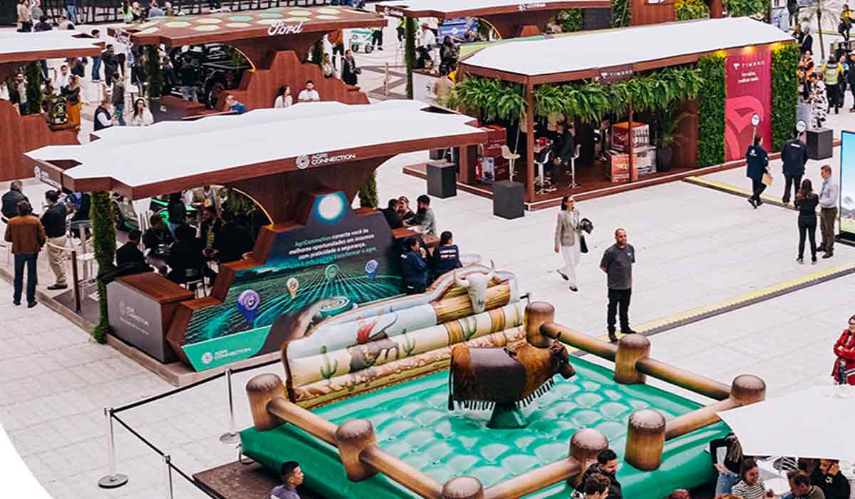 Evento conecta produtores, empresas e especialistas do agro, com agronegócio, tecnologia e conhecimento reunidos em um só ambiente Evento conecta produtores, empresas e especialistas do agro, com agronegócio, tecnologia e conhecimento reunidos em um só ambiente