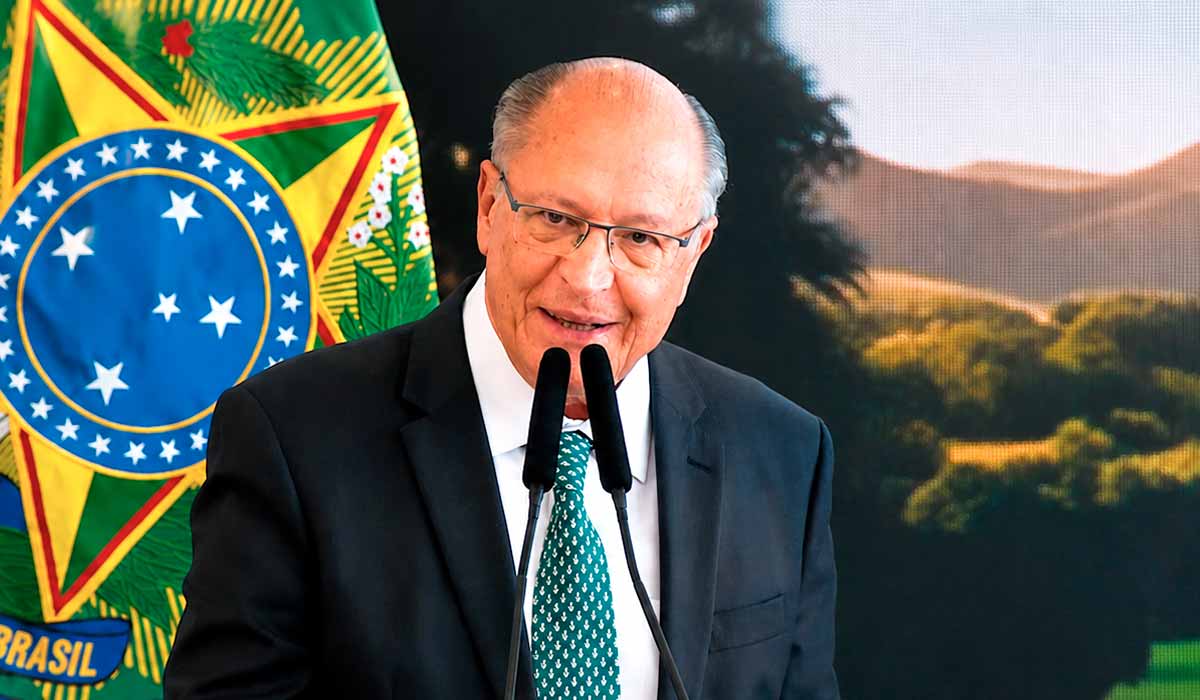 A cerimônia ocorreu no Palácio do Planalto, em Brasília, DF, com o presidente da República em exercício, Geraldo Alckmin A cerimônia ocorreu no Palácio do Planalto, em Brasília, DF, com o presidente da República em exercício, Geraldo Alckmin