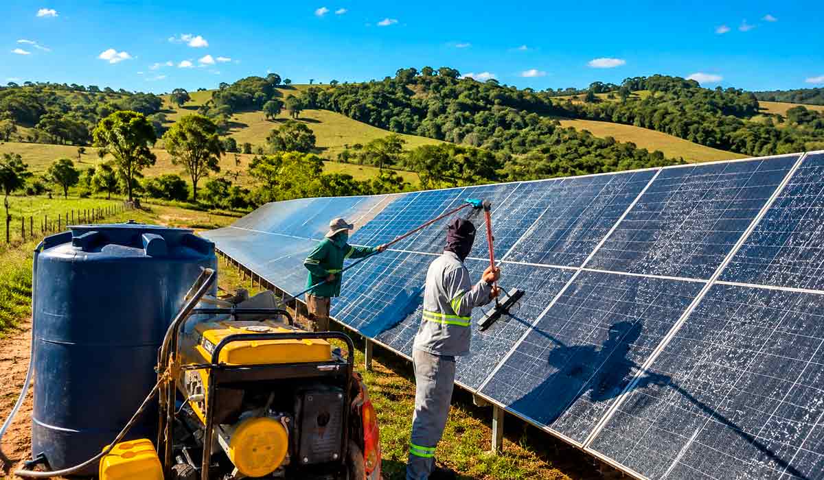 Manutenção preventiva amplia a eficiência das usinas solares, reduzindo perdas e evitando paradas operacionais Manutenção preventiva amplia a eficiência das usinas solares, reduzindo perdas e evitando paradas operacionais