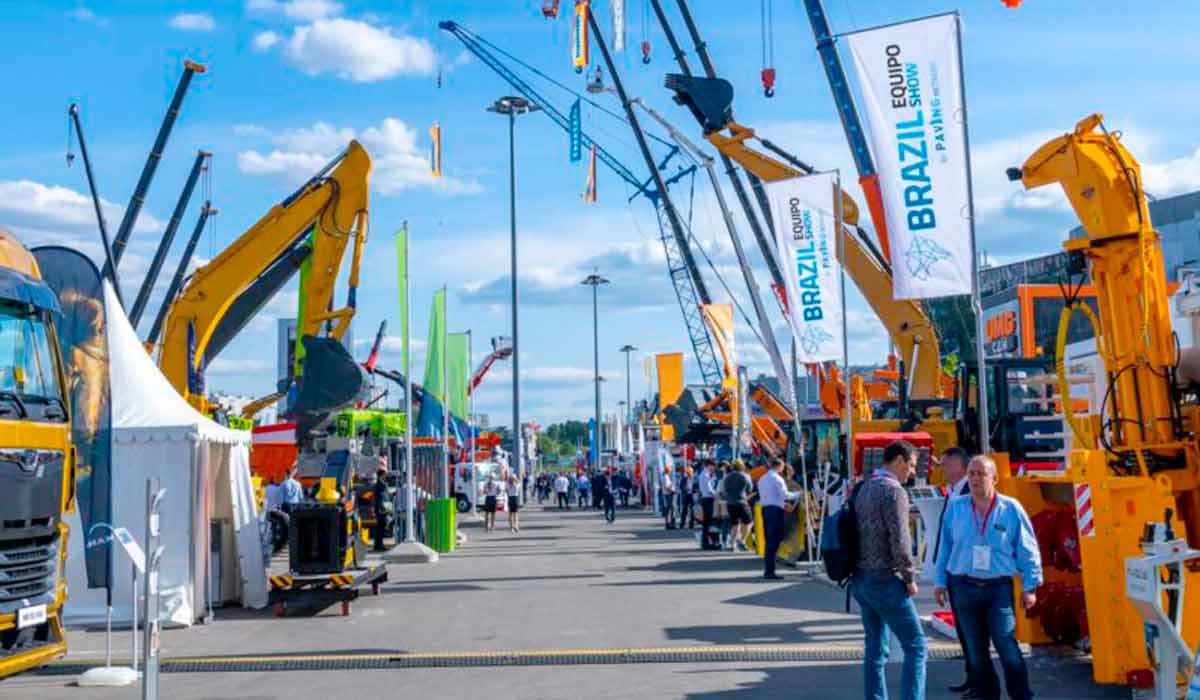 Feira amplia oportunidades de negócios e atualização tecnológica, consolidando ambiente voltado à mecanização e sustentabilidade Feira amplia oportunidades de negócios e atualização tecnológica, consolidando ambiente voltado à mecanização e sustentabilidade