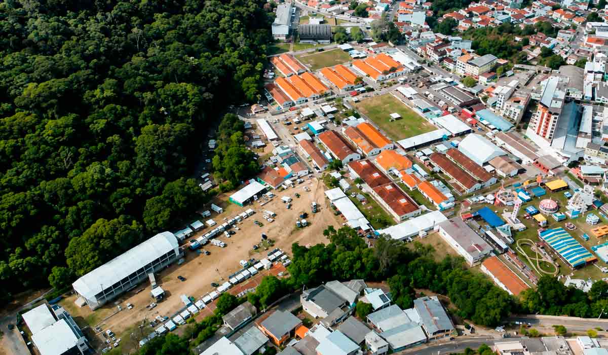 Parque Raul Veiga recebe a maior feira rural do estado do Rio de Janeiro e a mais antiga do Brasil Parque Raul Veiga recebe a maior feira rural do estado do Rio de Janeiro e a mais antiga do Brasil