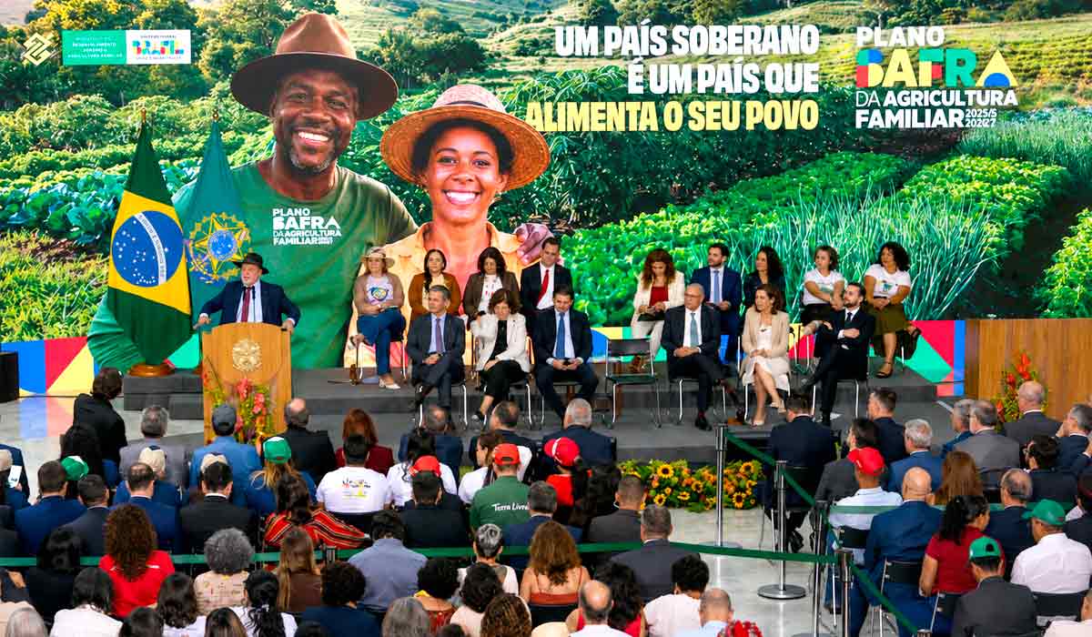 Presidente Lula lança o Plano Safra da Agricultura familiar com crédito recorde, ampliando investimentos e incentivando a produção sustentável e oportunidades no campo Presidente Lula lança o Plano Safra da Agricultura familiar com crédito recorde, ampliando investimentos e incentivando a produção sustentável e oportunidades no campo