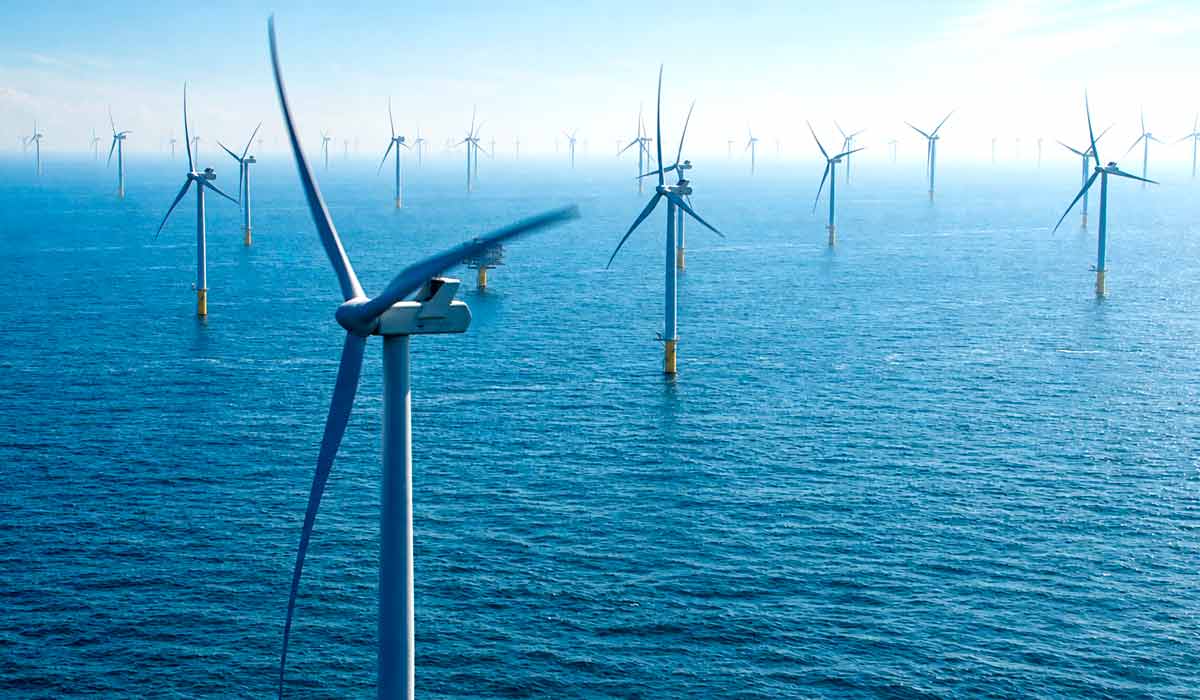 Plataforma de energia offshore representa a expansão sustentável do aproveitamento dos recursos do mar Plataforma de energia offshore representa a expansão sustentável do aproveitamento dos recursos do mar
