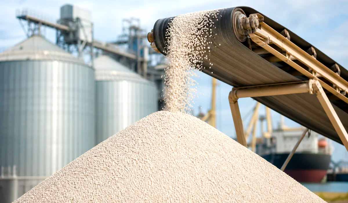 Empresas solicitaram R$ 2,9 bilhões em crédito pelo Plano Brasil Soberano e custo do nutriente entregue na fazenda segue como indicador decisivo Empresas solicitaram R$ 2,9 bilhões em crédito pelo Plano Brasil Soberano e custo do nutriente entregue na fazenda segue como indicador decisivo