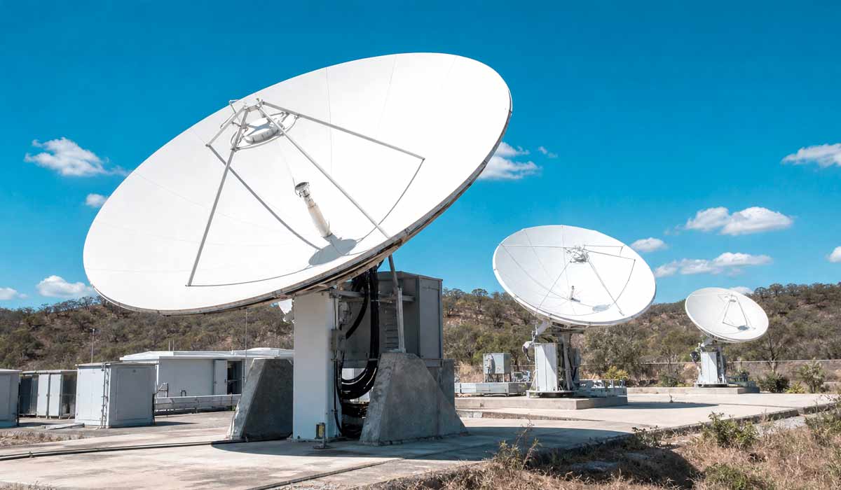 Infraestrutura de recepção de dados orbitais, peça central da cadeia que alimenta o monitoramento ambiental brasileiro Infraestrutura de recepção de dados orbitais, peça central da cadeia que alimenta o monitoramento ambiental brasileiro
